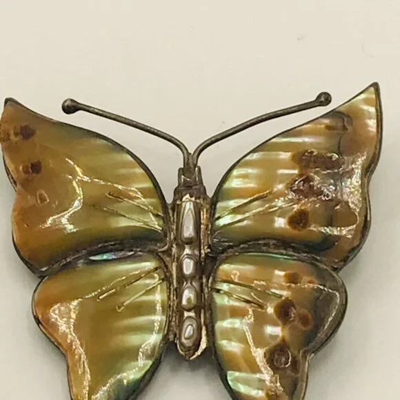 Vintage Sterling Silver and Abalone Shell Butterfly Brooch - Picture 3 of 12